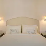 Etoile Luxury * أرغوستولي