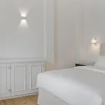 Etoile Luxury