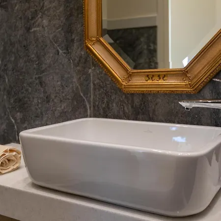 Etoile Luxury Lejlighed