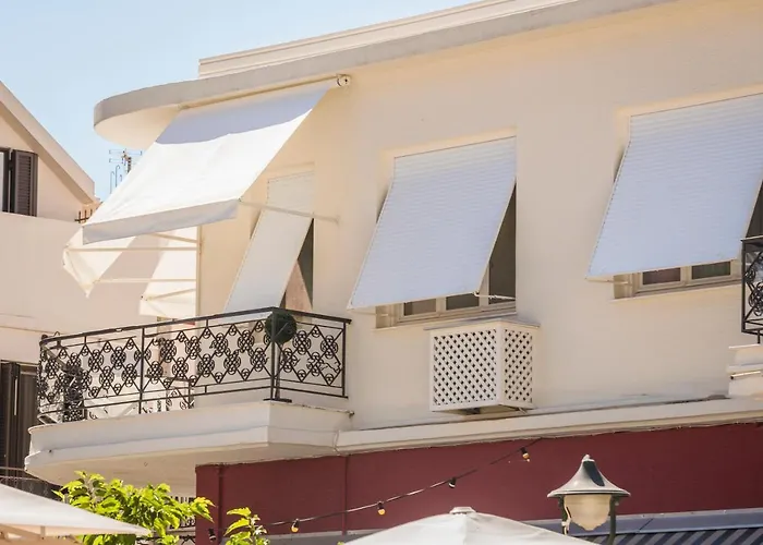 Etoile Luxury Apartment